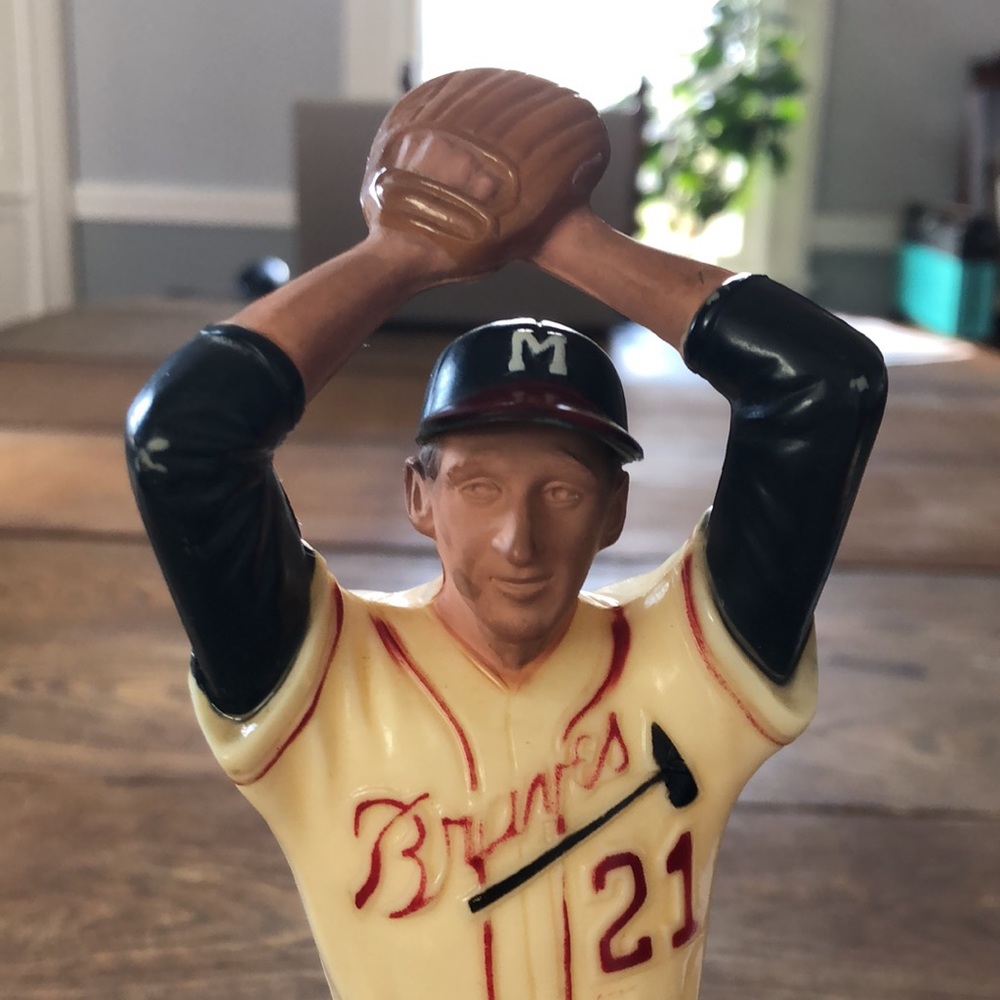 Warren Spahn Figure - Picture 3 of 6